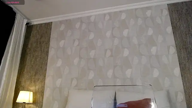 Rosalie_Durand - Naked+30 sec control toy