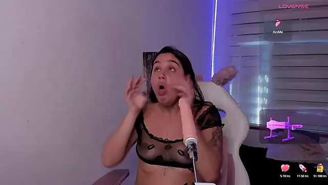 XXX chat uživo modela Kir_ely