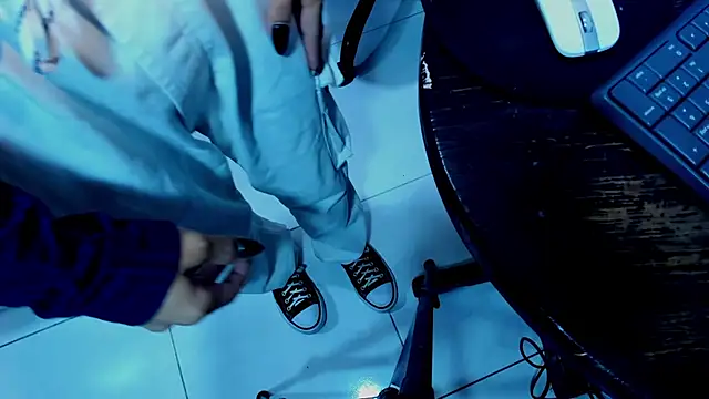 Онлайн чат XXX Jav_Frank