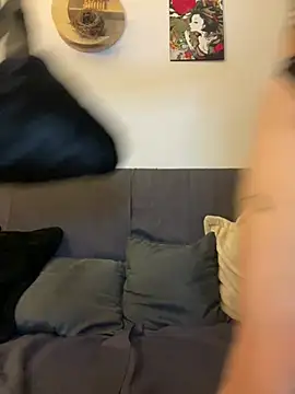 Alicedomi8 Chat XXX live