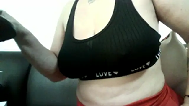 Chat +18 de Reynaflow ao vivo