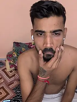 bisexual_yhh's Live XXX Chat