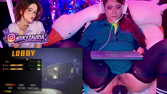 צ'אט XXX בשידור חי של _niiky