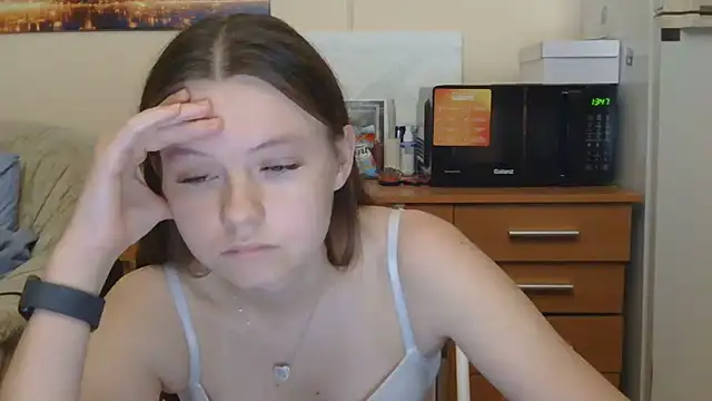 Czat XXX na żywo – JessicaHolland1