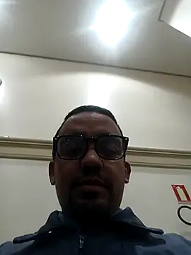 morenogostoso29's Live XXX Chat