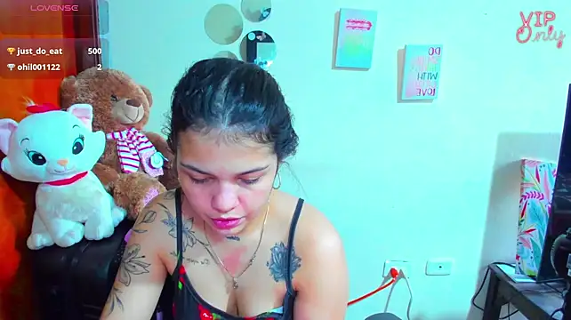 angelina_77's Live XXX Chat