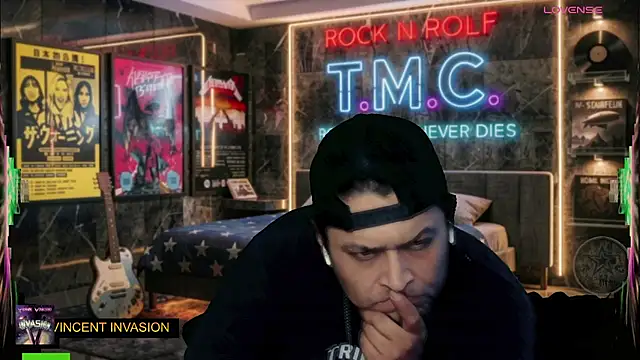 chino_roz Live XXX Chat