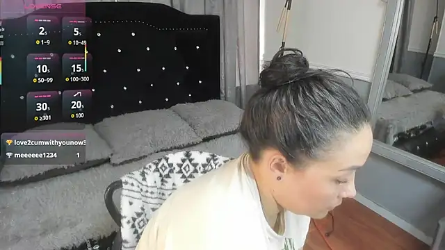 gaby_trent live XXX chat