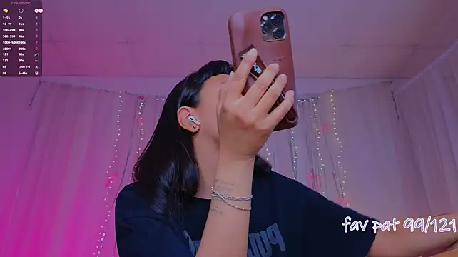 a11yson Chat XXX live