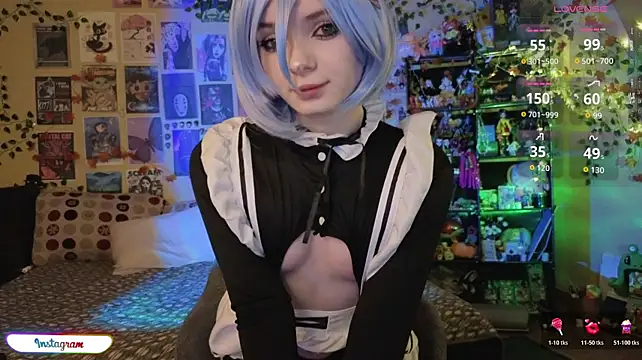 MeviCoral's Live XXX Chat
