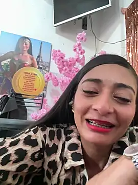 IsabellaMariet Adlı Modelin Canlı XXX Sohbeti