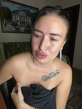 Roxana_Bell Obrolan Langsung XXX