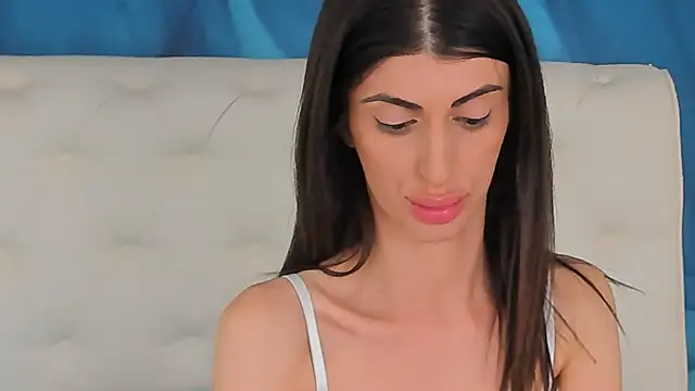 Czat XXX na żywo – SkinnyDolly