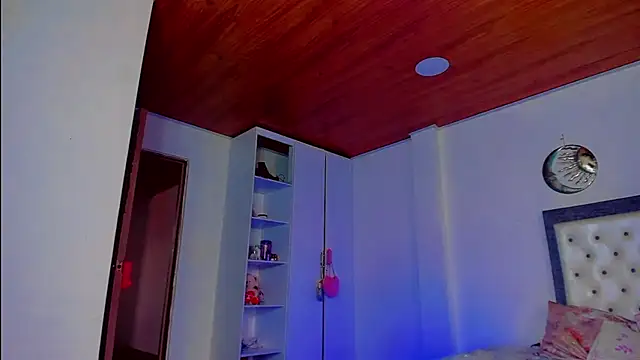 sarahnanksdoll Live XXX-chat