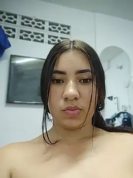 Chat +18 de Eliana_cherry ao vivo