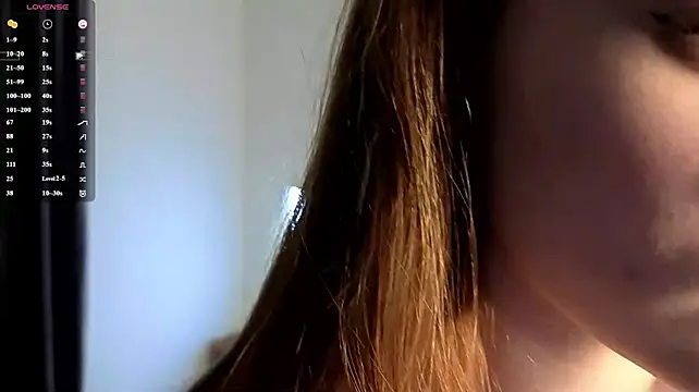 Juuulia_ live XXX chat