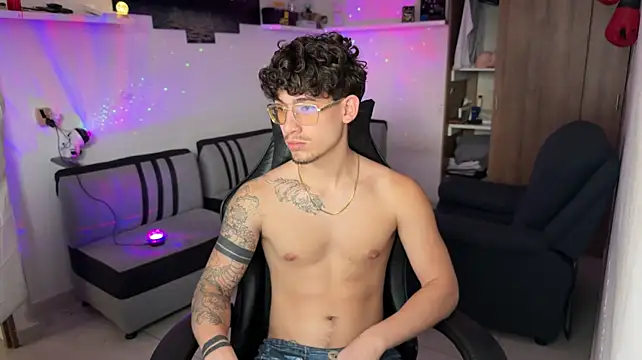 Kisan_Smith's Live XXX Chat