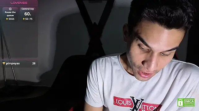 دردشة EliteBoysLive الجنسية المباشرة