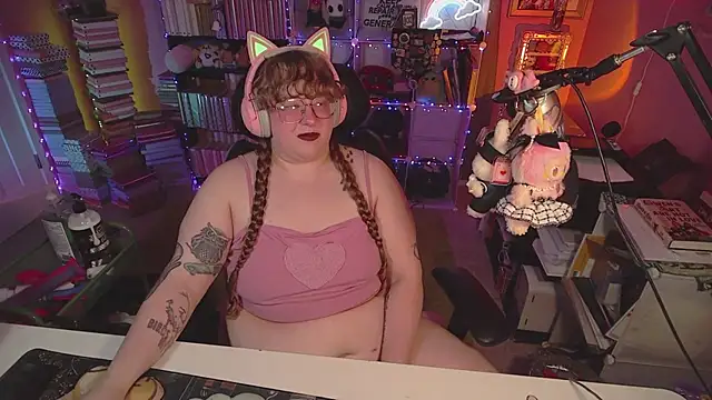 FatVeronica's Live XXX Chat