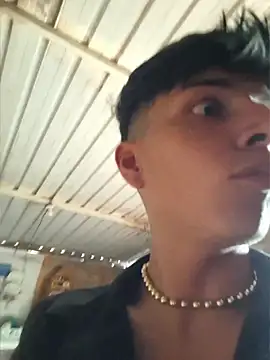 Chat +18 de ZaneHoward ao vivo
