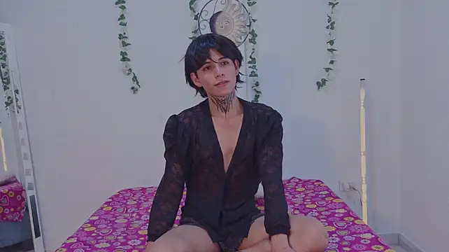 แชท XXX สดของ Kitsune_rei