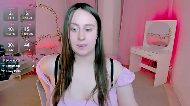 Онлайн чат XXX Lattea