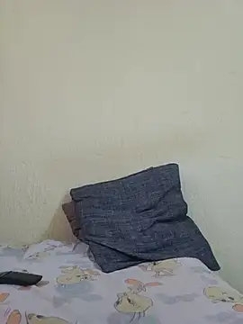Paulhot018's Live XXX Chat