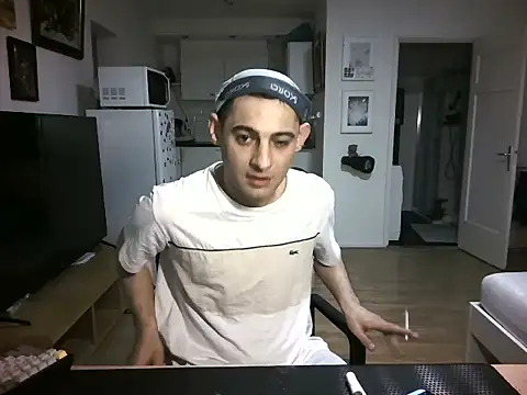 mihaimichael Chat XXX in diretta