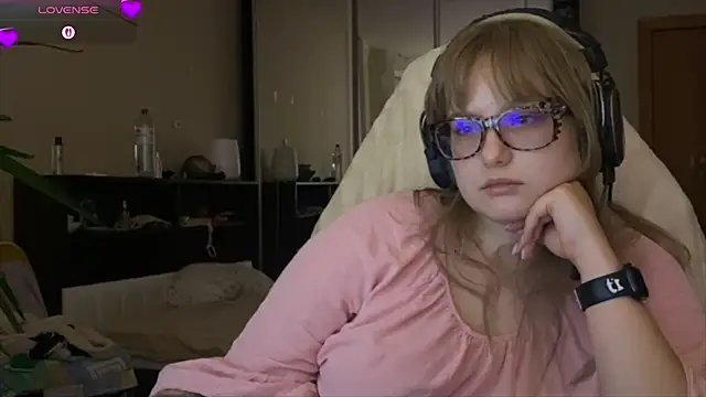 Chatroom XXX en direct de JacyWinslat