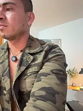 Chris_Clarck's Live XXX Chat