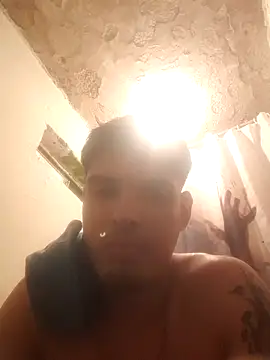 Aguilarcruzkevin31 Adlı Modelin Web Kamerası Şovu