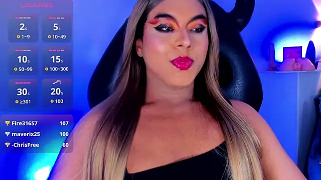 Emili_Roux Adlı Modelin Canlı XXX Sohbeti