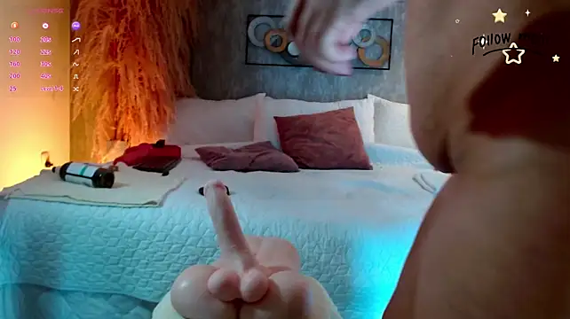 Zoey_it - 2 plugs in ass