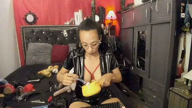 AmelieMartinez - spank ass on skirt leather *5 and saliva