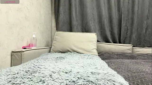ZenZestX Adlı Modelin Canlı XXX Sohbeti