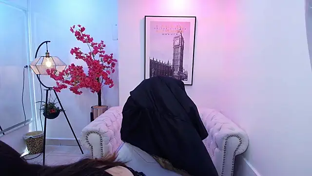 دردشة Veronica_miiller الجنسية المباشرة