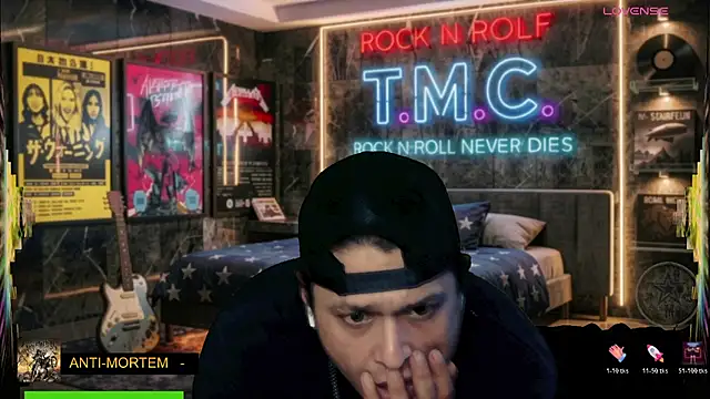 chino_roz's Live XXX Chat