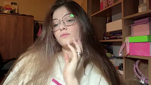 ArianaHowk - Stand up and show my outfit