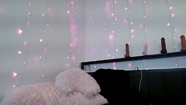 QueenLolaX Live XXX-chat