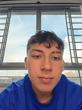 OLIVER_K Live XXX-chat