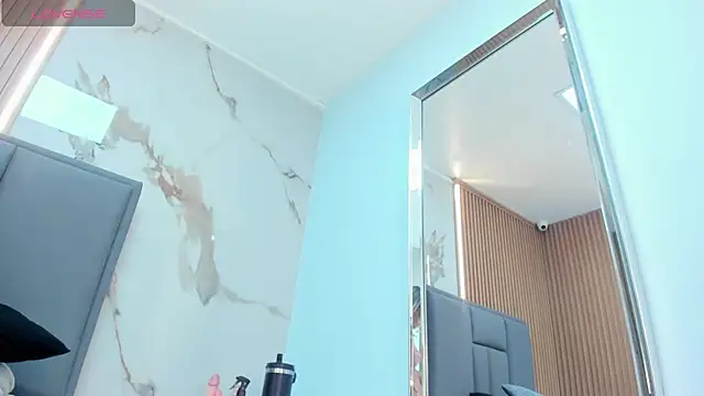 دردشة MELANIE_VEGA الجنسية المباشرة