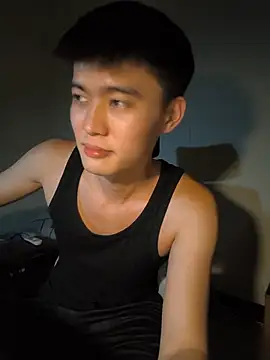 CalvinHY 在線直播表演