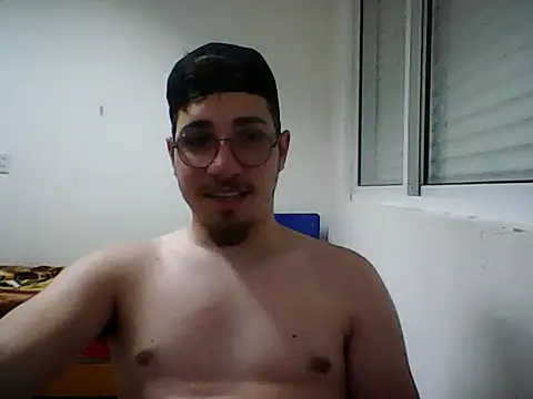Agrocat07 Live XXX-Chat