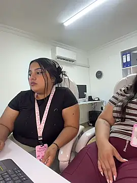 Mia_roussee_n Live XXX chat