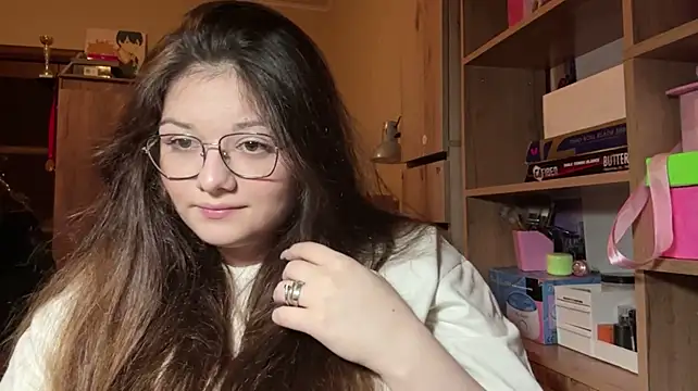 ArianaHowk - Stand up and show my outfit