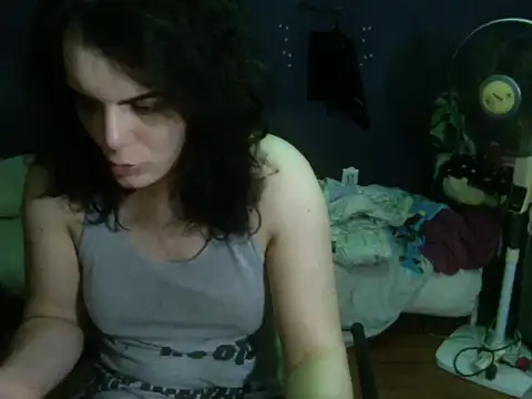 Chat +18 de turkishTransEfsun ao vivo