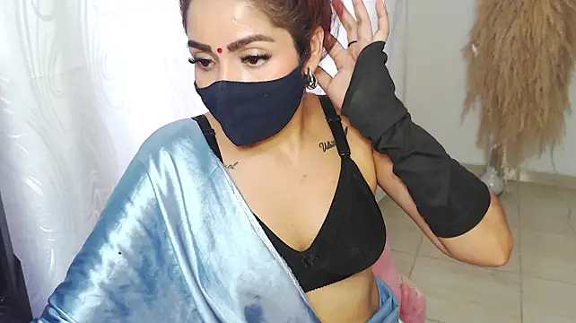 umarany Adlı Modelin Canlı XXX Sohbeti