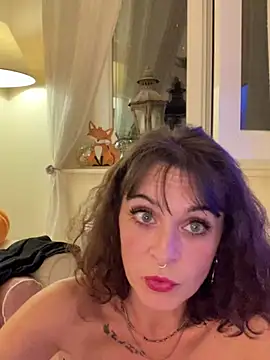 Chat XXX en directo de Monicaro-09