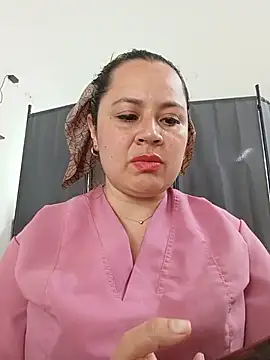 VANESSA__28 XXX чат на живо