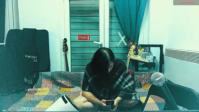 sademobeer live XXX chat